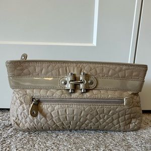 Vera Bradley Khaki Nylon Bistro Clutch